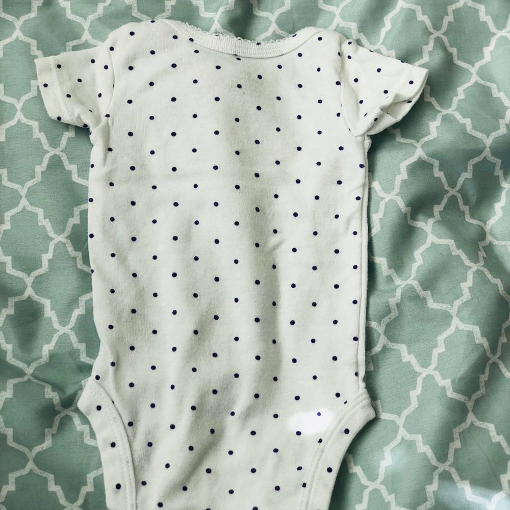 Onsie - Picture 5 of 6